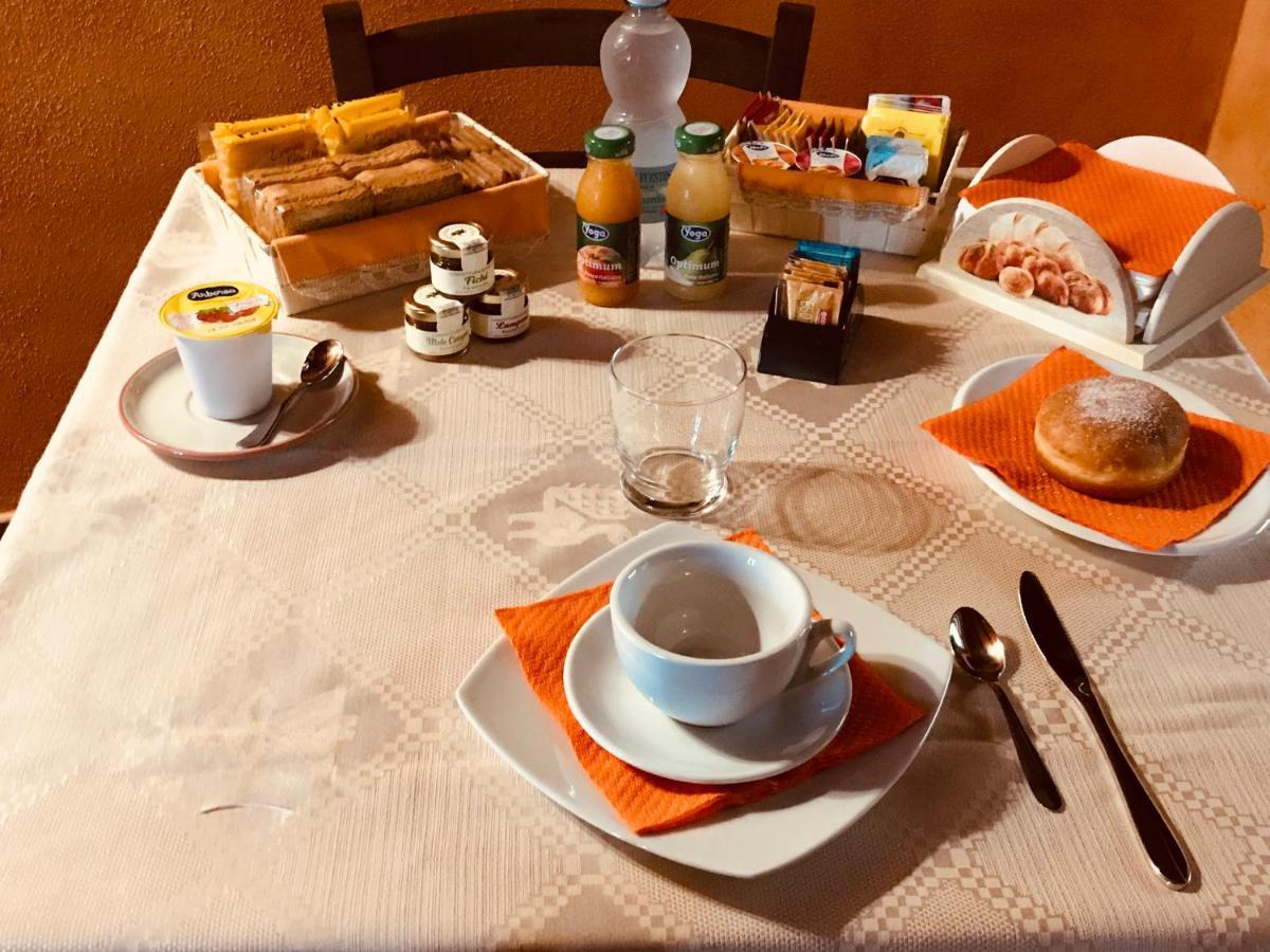 B&B Linu Ruiu Santu Lussurgiu Bagian luar foto
